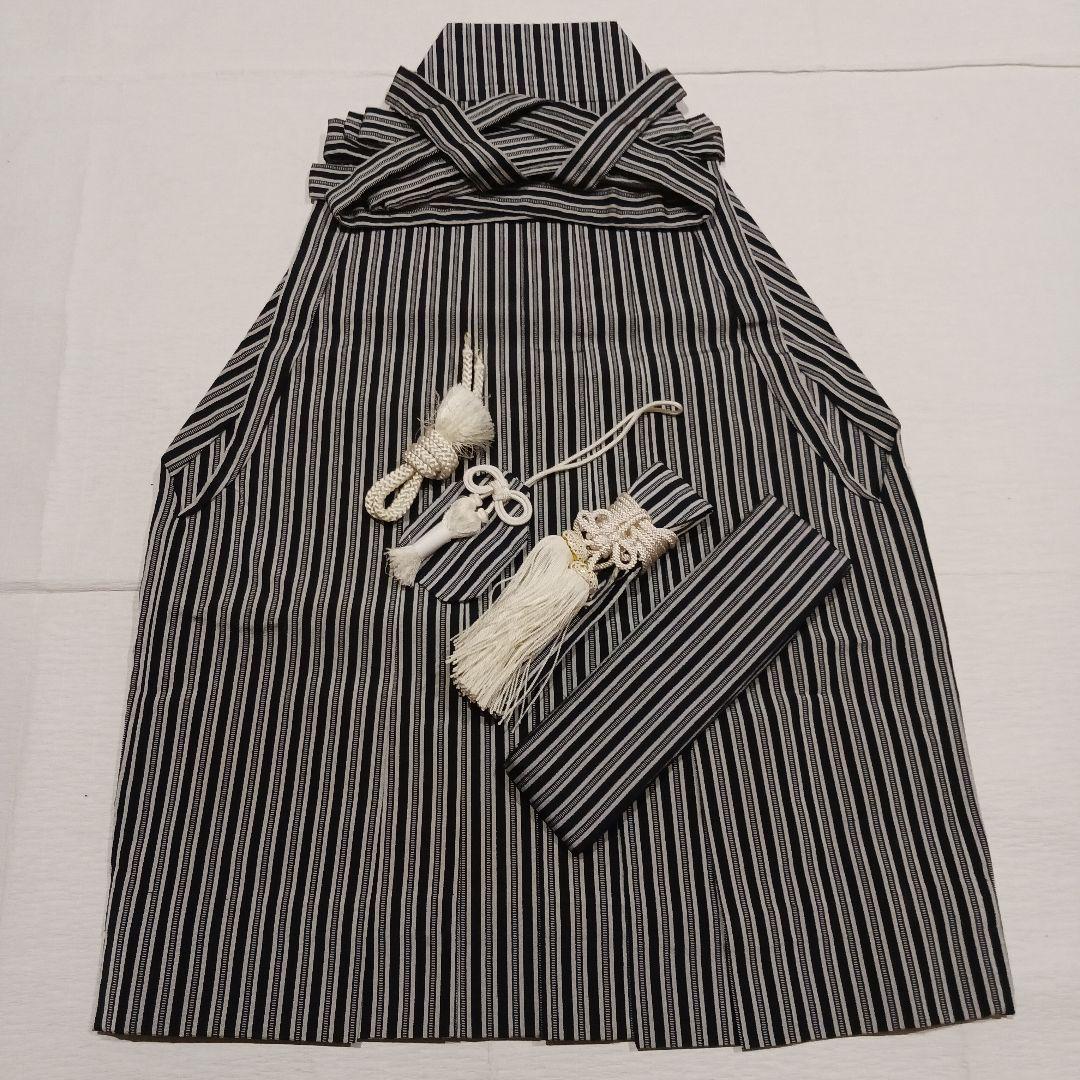 【着物は正絹！】男児　三歳　羽織　着物　袴　雪駄　小物　セット　灰色×黒縞