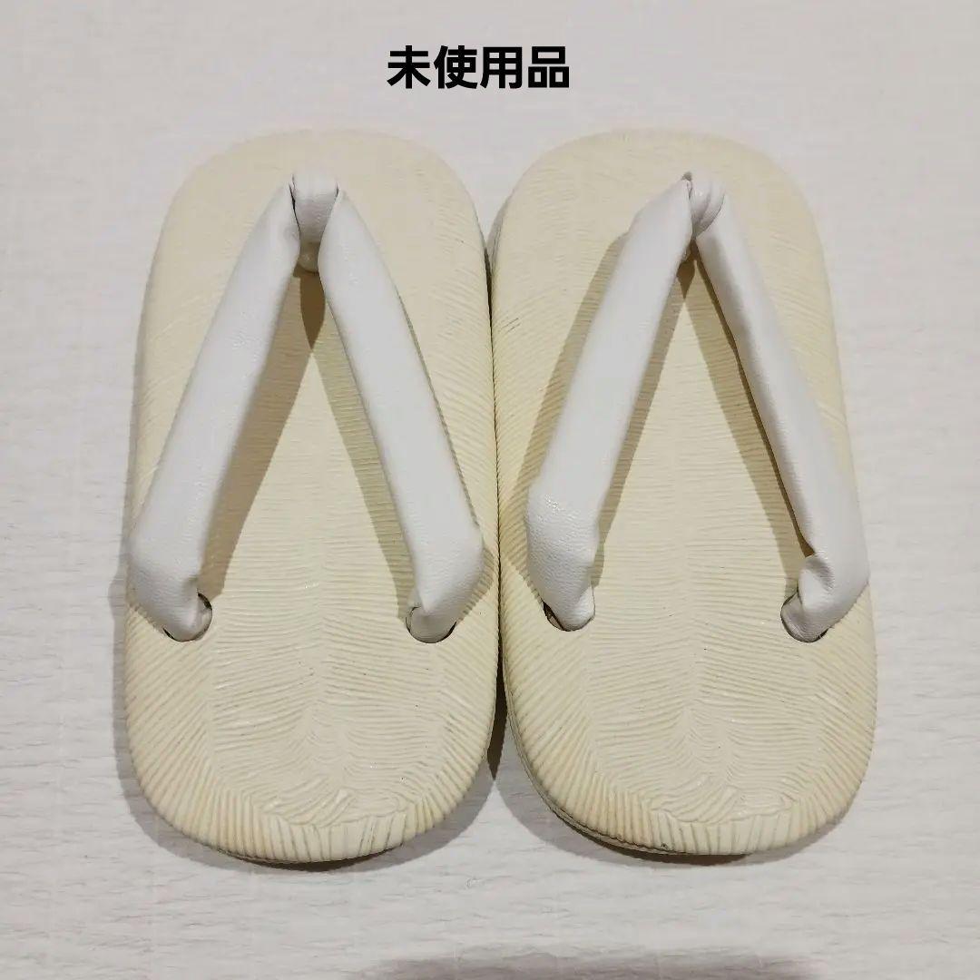 【着物は正絹！】男児　三歳　羽織　着物　袴　雪駄　小物　セット　灰色×黒縞