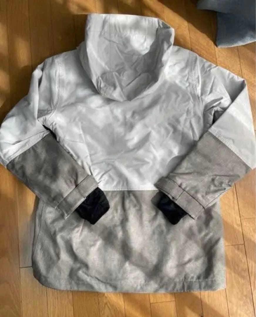 スノーボードウェア　ジャケット