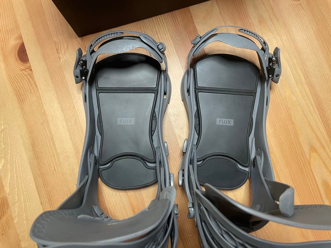 FLUX CV スノーボードビンディング グレー　M