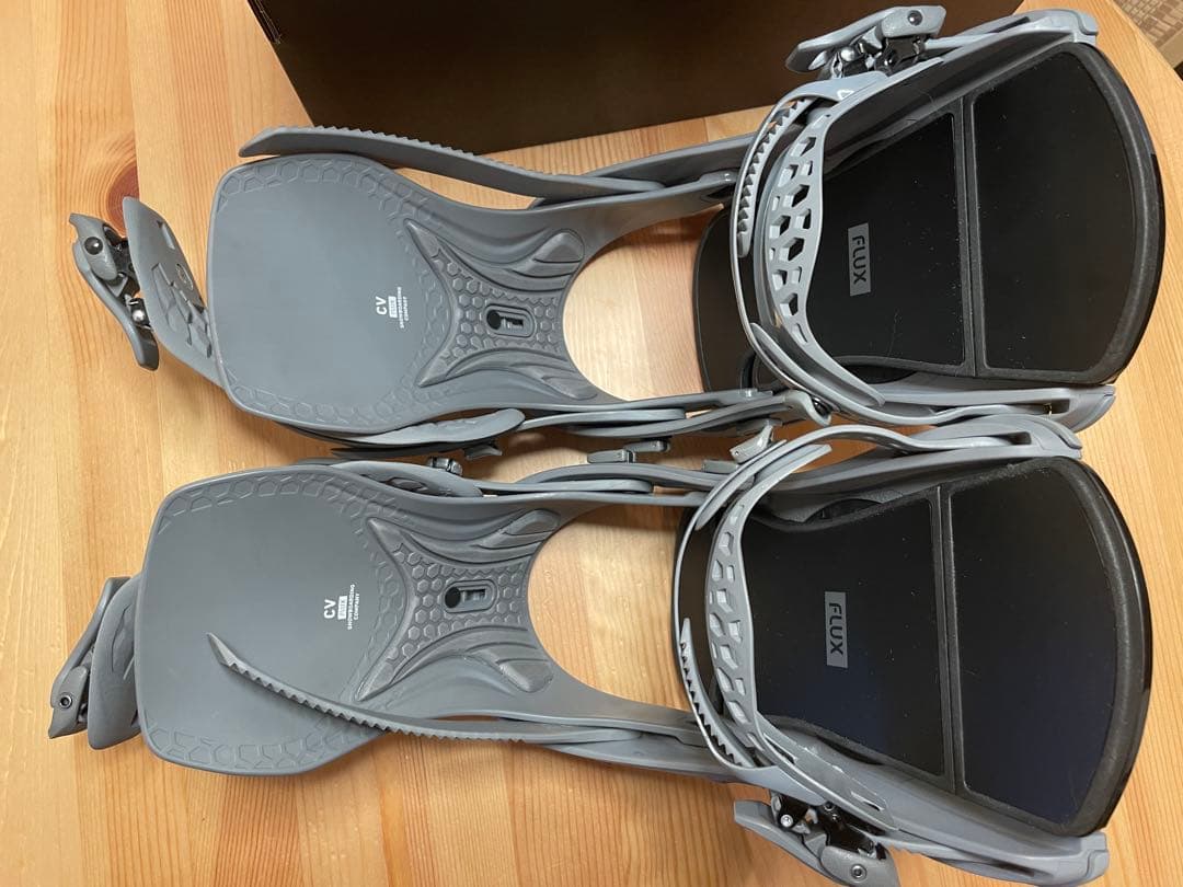 FLUX CV スノーボードビンディング グレー　M