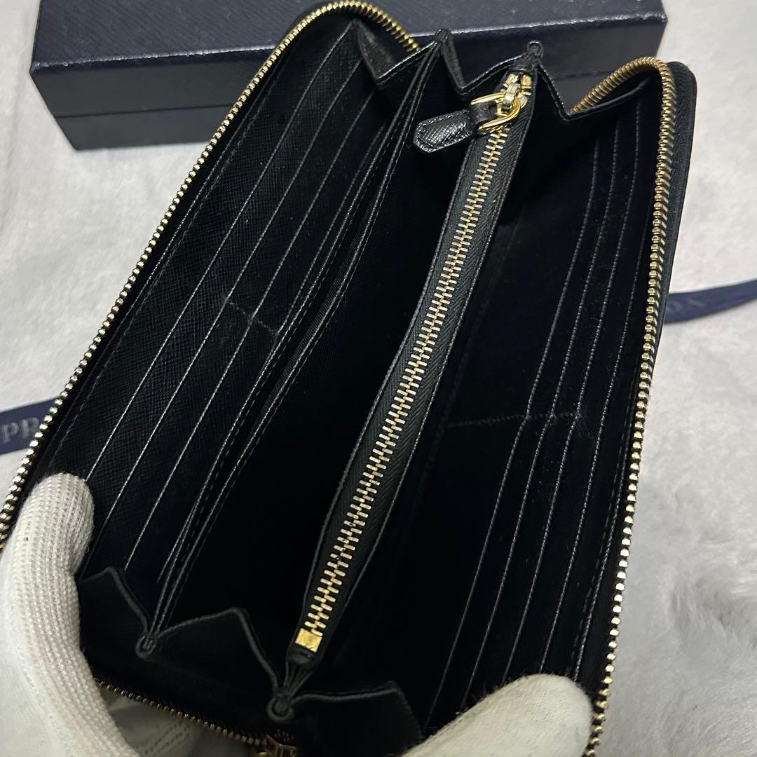 PRADA プラダ　長財布　ラウンドファスナー　ゴールドロゴ　サフィアーノレザー