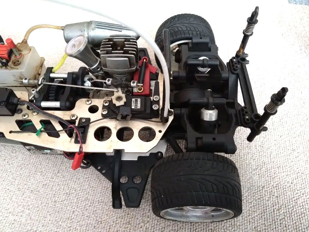 京商 Calsonic Skyline 4WD GTR エンジンラジコンカー