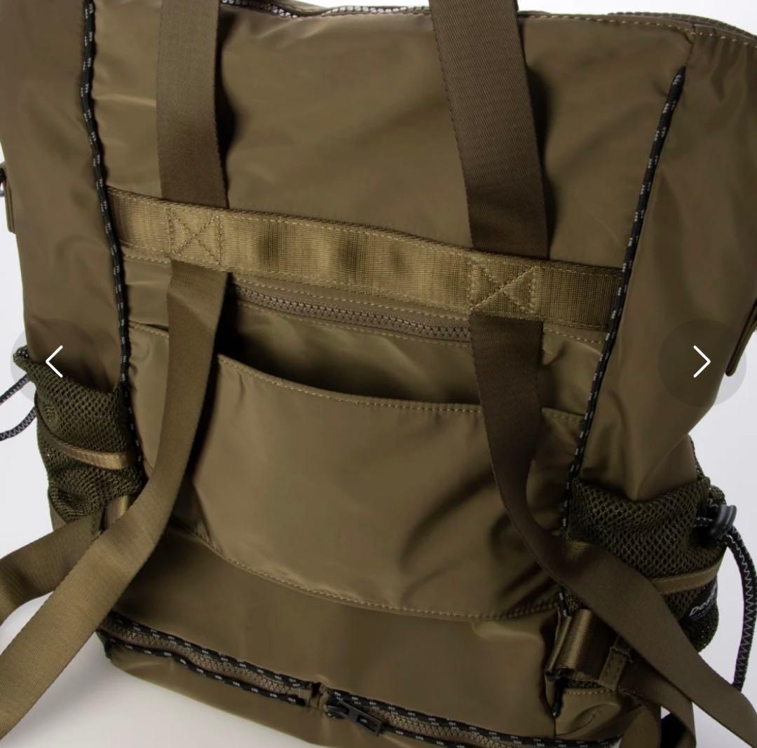 【新品未使用】デシグアル マルチポジション マキシバックパック Voyager