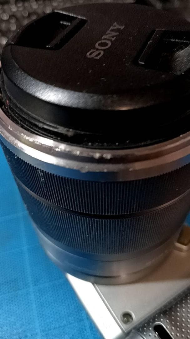 値下げ！まだまだ使える！SONY ミラーレス一眼カメラ シルバー