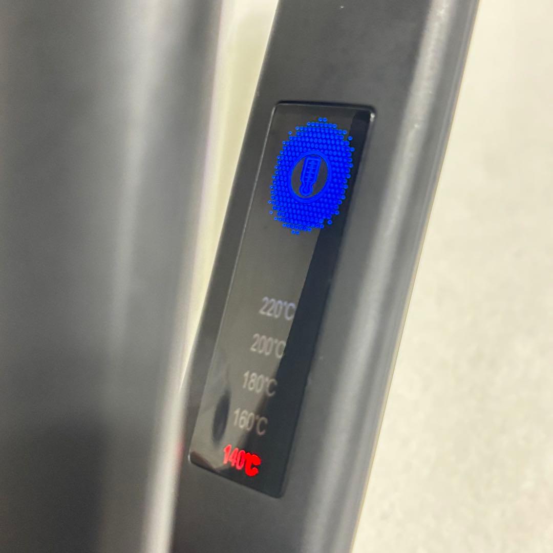 【美品】絹女　KINUJO ストレートヘアアイロン ブラック　DS200-BK