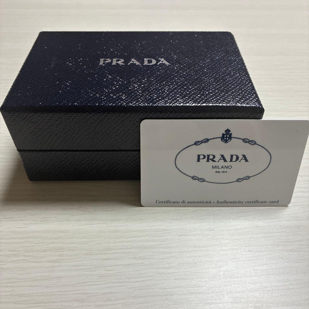 ✨美品✨】 プラダ 三角ロゴ ツバメ 二つ折り財布 ライトブルー RFID