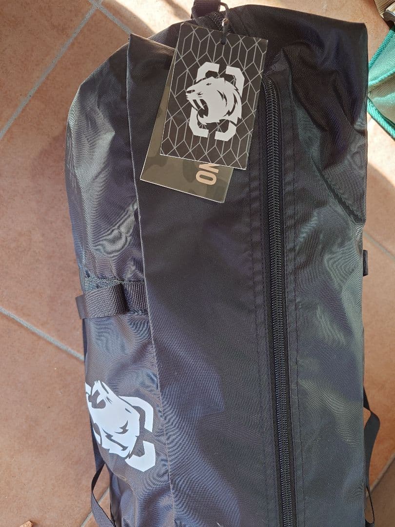 ワンティグリス　テント