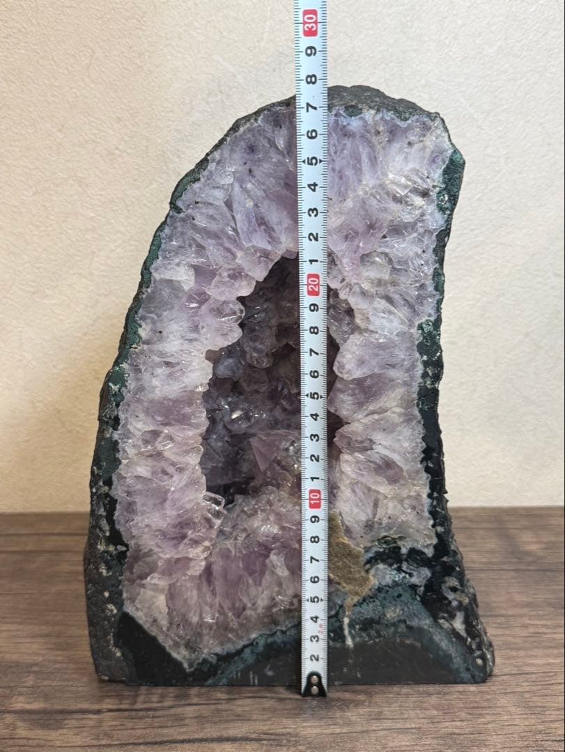 【送料込み】天然石★アメジストドーム　紫水晶　8.5kg 高さ27cm 鉱物