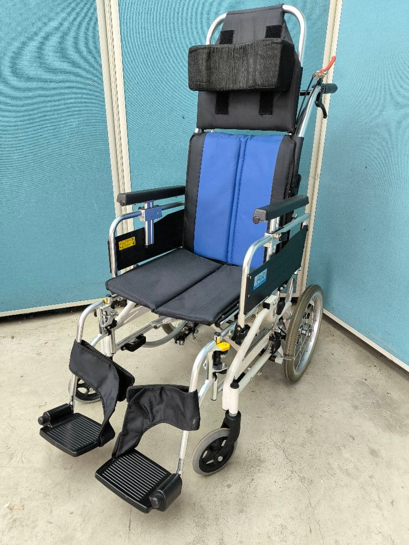 ミキ　リクライニング&ティルト式 介助用車いす BAL-12ノーパンクタイヤ仕様