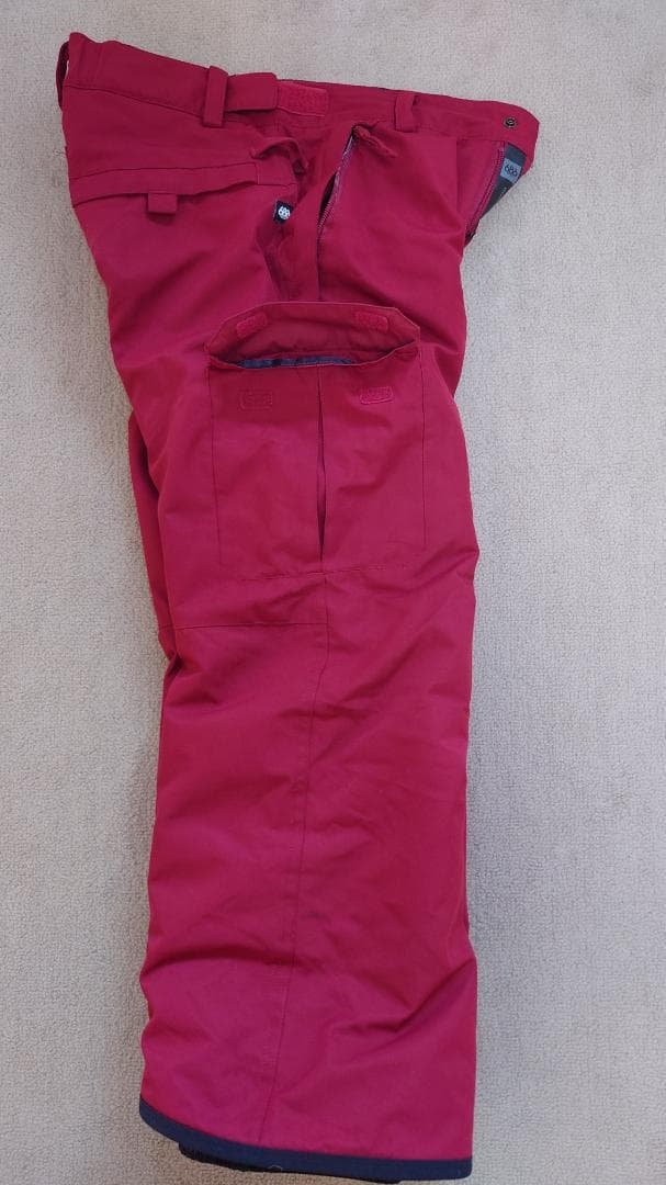 【値引きしました】-KIDS- 686 スノーボードウェア 上下 Mサイズセット