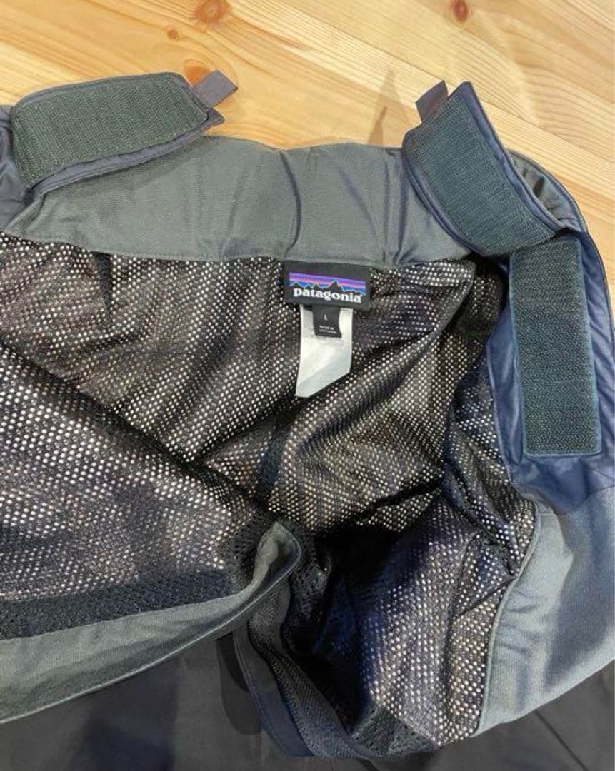 【最終値下】パタゴニアパンツ　スノーボード　スキー