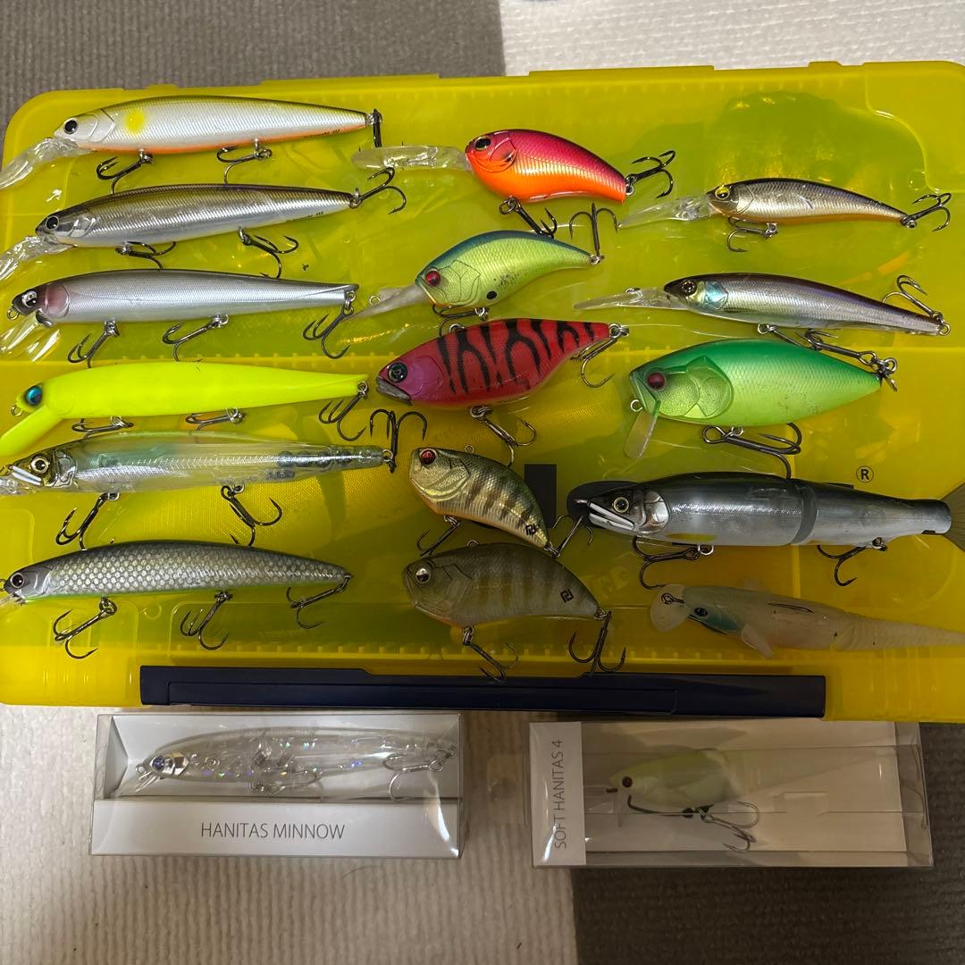さ*し様 ハードルアー まとめ売り バス釣り引退 ケース、新品ルアー付き