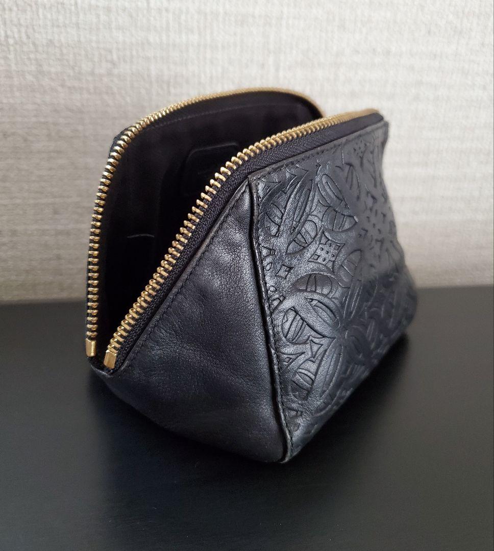 ロエベ　正規品　メイクポーチ　コスメポーチ　小物入れ