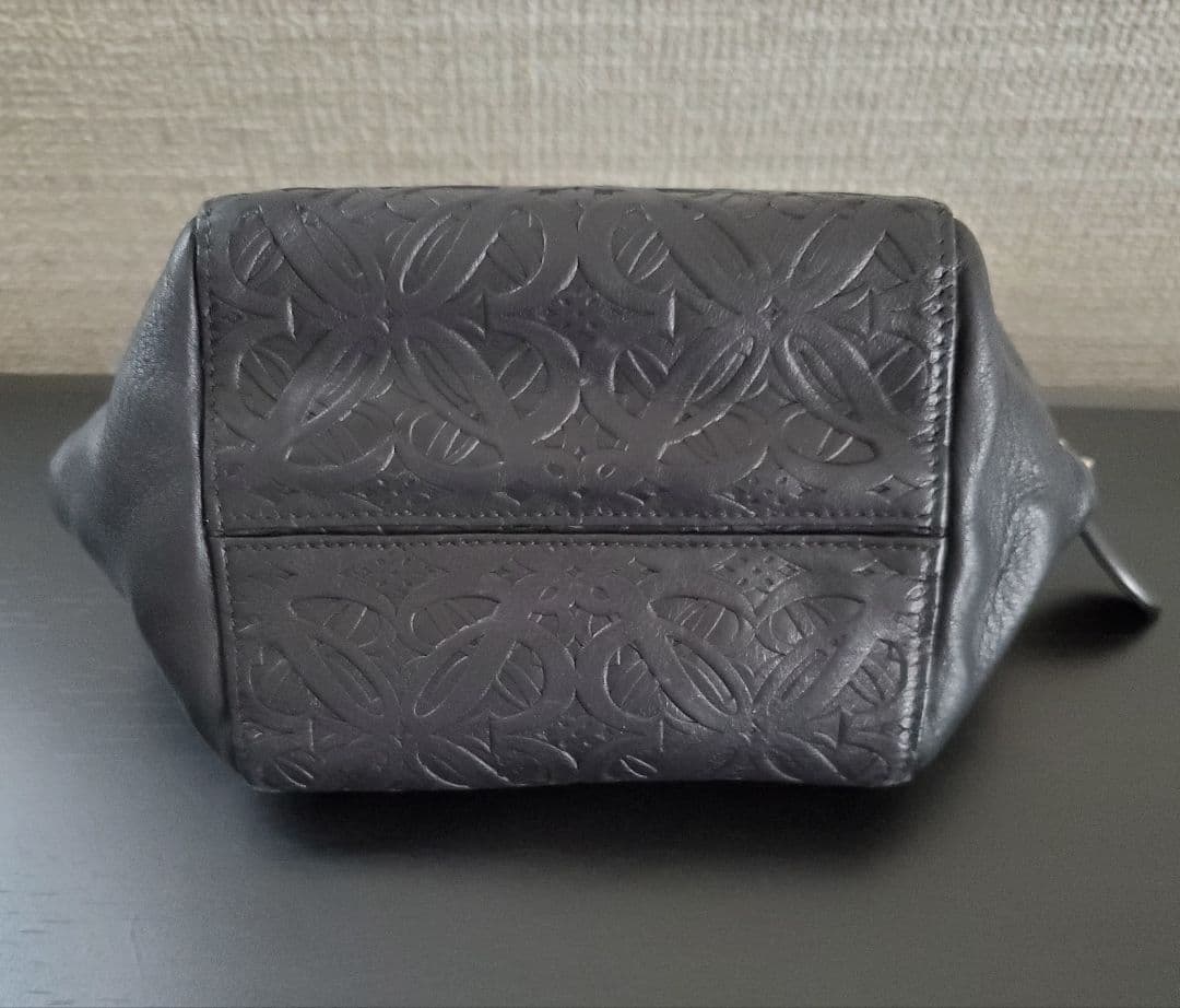 ロエベ　正規品　メイクポーチ　コスメポーチ　小物入れ