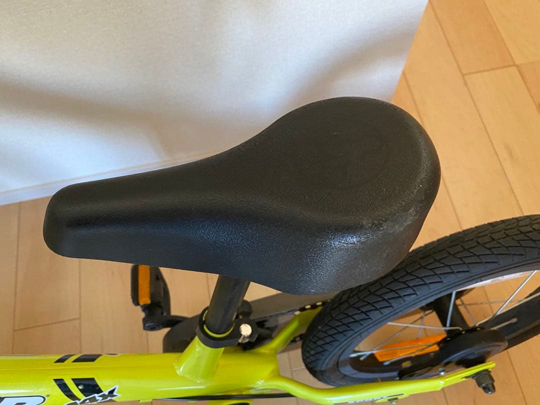 引き取り　STRIDER ストライダー 14X SPORT ライムイエロー