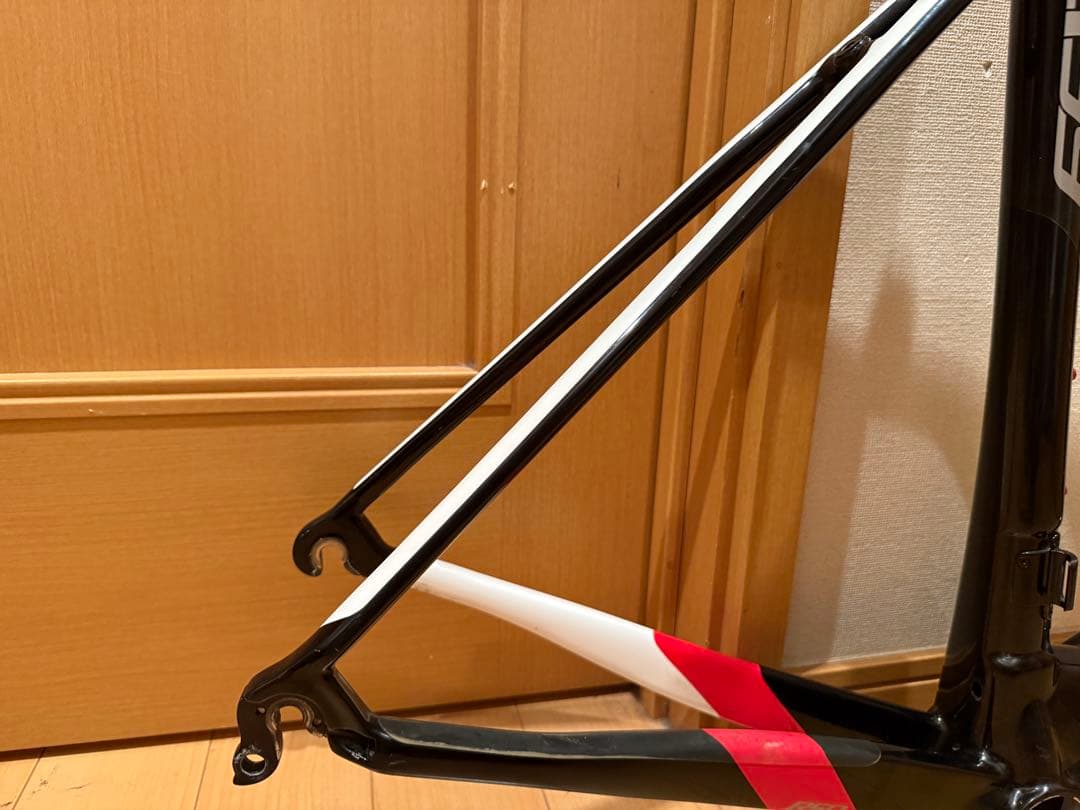 最終値下げ BRIDGESTONE ANCHOR RS9 カーボンフレーム