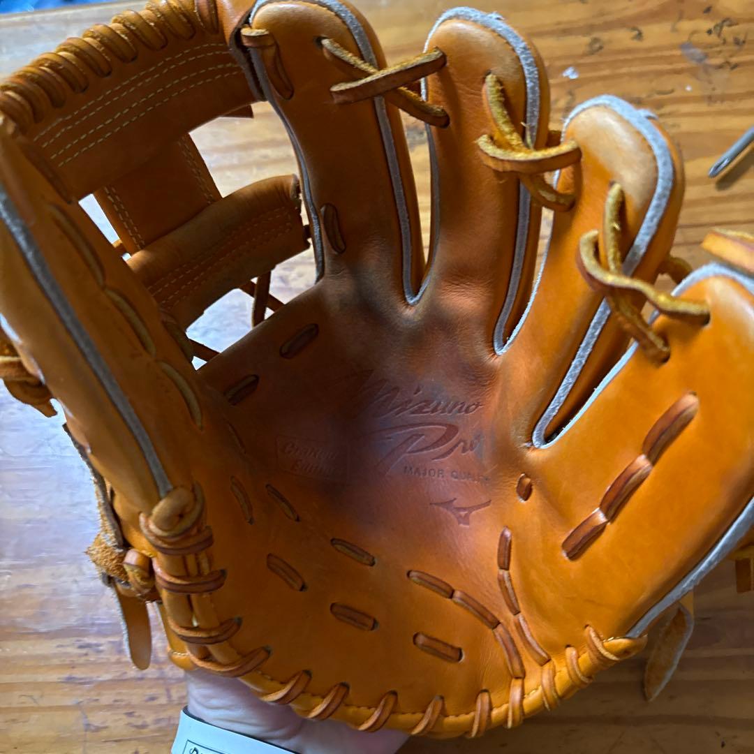 Mizuno Pro 軟式グローブ