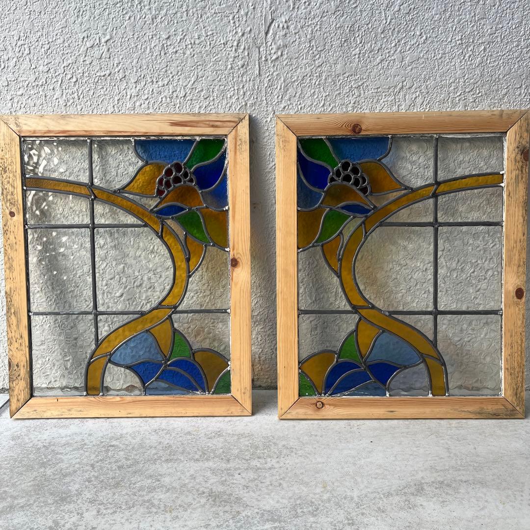 【直接引き取りも可】イギリス輸入品　アンティークのステンドグラス　2枚セット