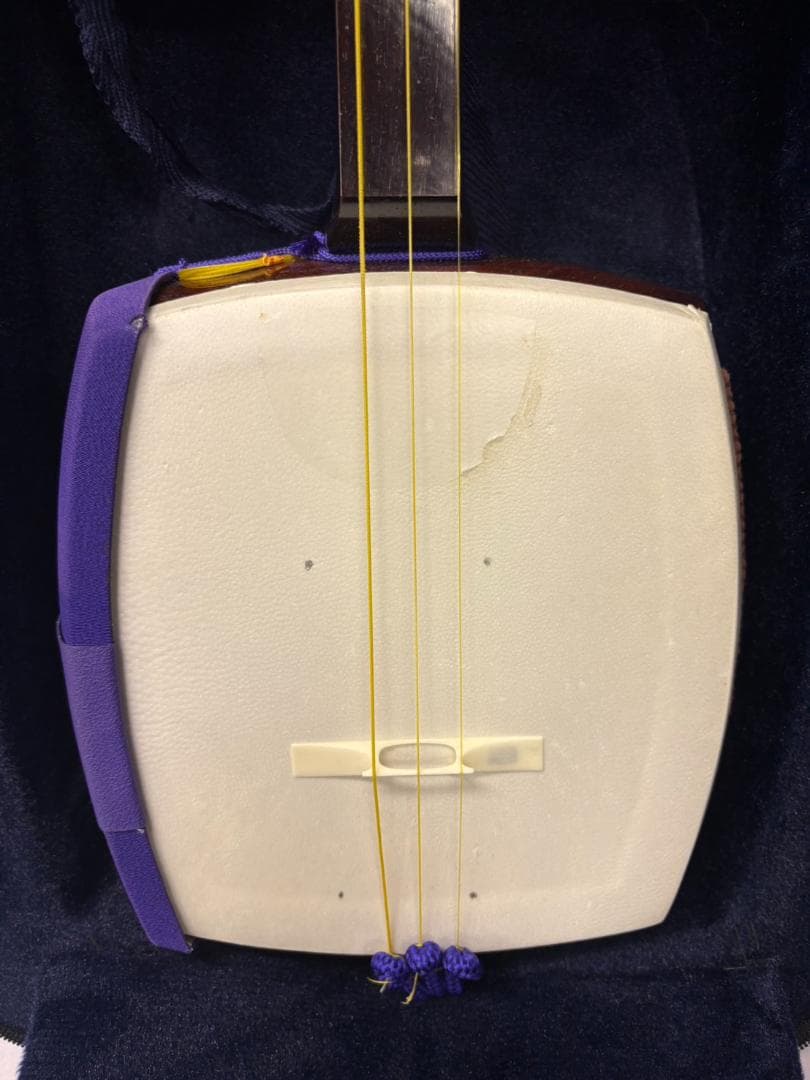 j*y様 三味線本体 白紫 ケース付き 太棹 型不明 j*y様 【中古】三味線