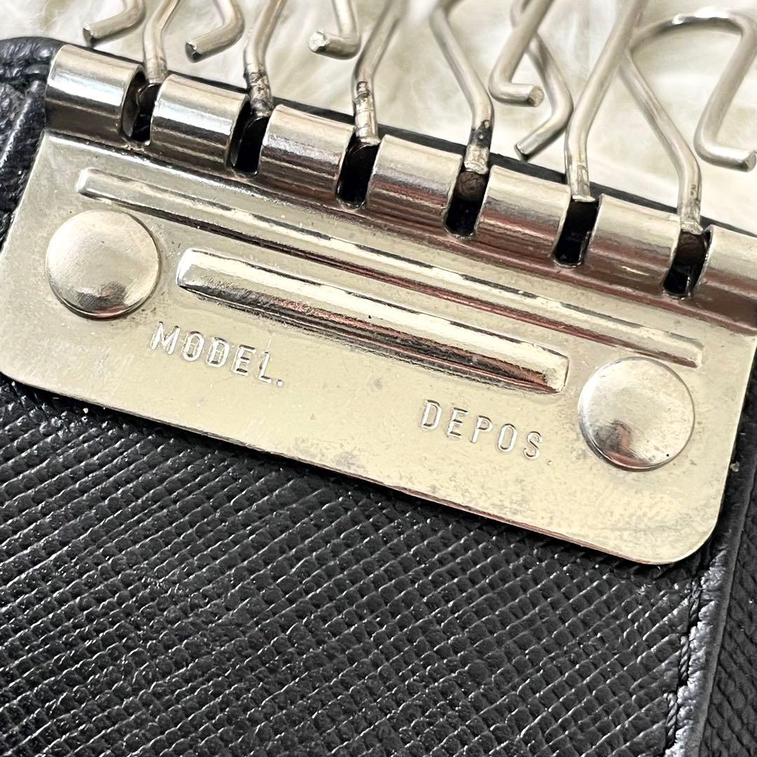 プラダ　PRADA 6連キーケース　ブラック　黒　レザー　三角ロゴ　三角プレート