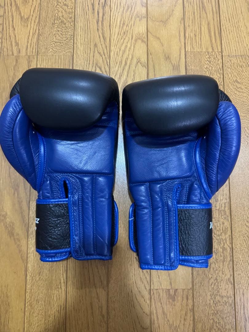 WINDY ボクシンググローブ レガース セット - メルカリ