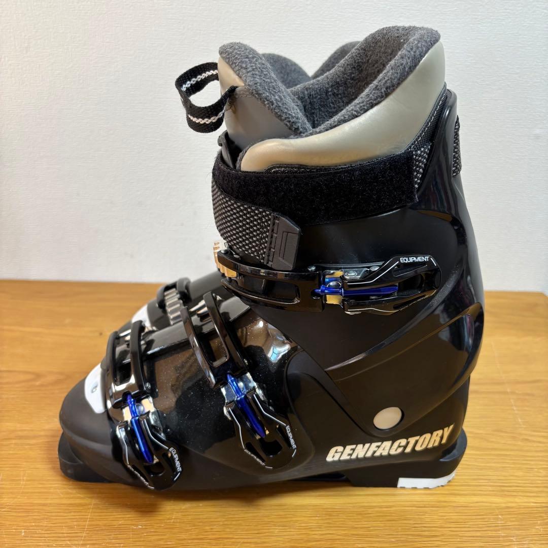比較的綺麗　23年モデル　ゲン（GEN） スキーブーツ 27-27.5cm