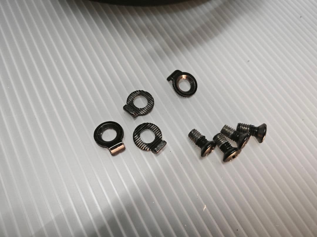 BURTON ビンディング CUSTOM est Lサイズ ストラップ新品交換