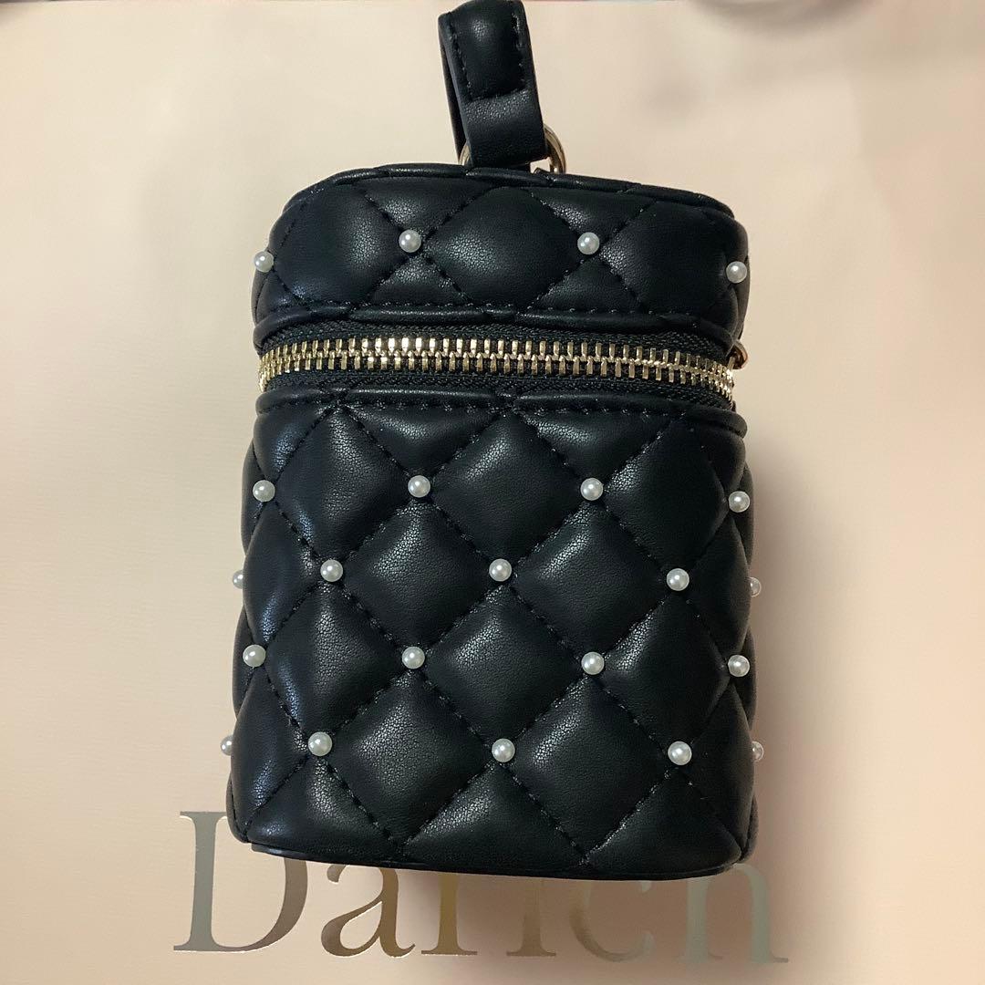 Darich ダーリッチ　【ゴールドパーツ】キルティングパールスクエアミニバッグ