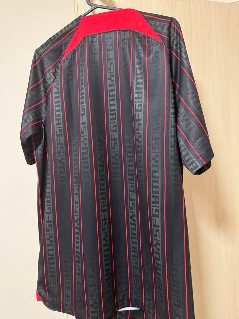 v*a様 リバプールFC Nike シャツ レブロン・ジェームズ コラボ