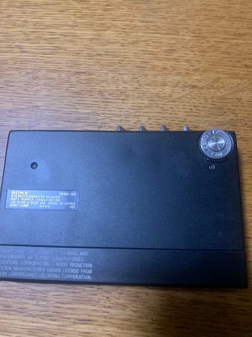 ポータブルプレーヤー SONY WM-30(R)