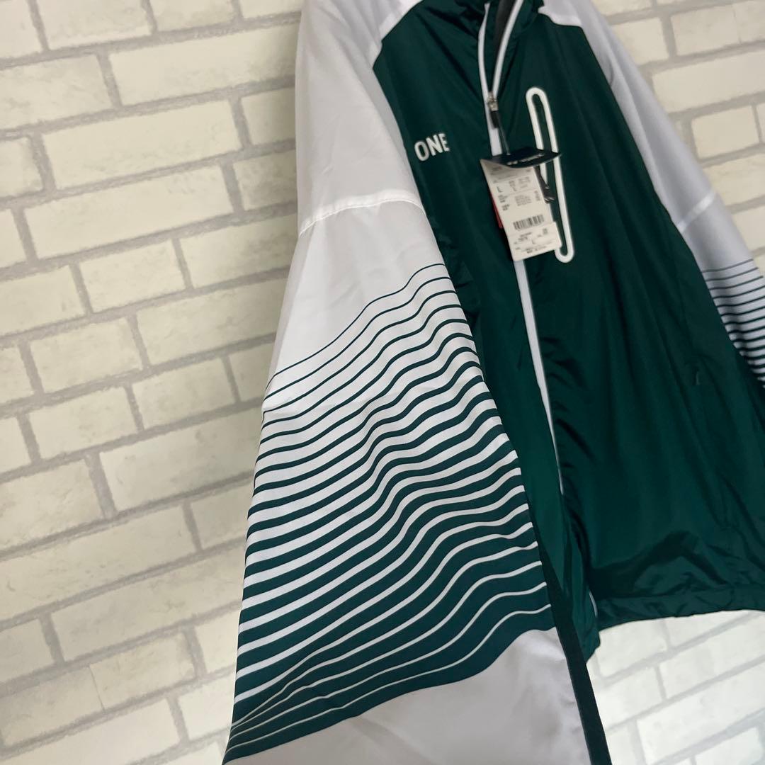 ●未使用品　ヨネックス　ウィンドウォーマージャケット　ナイロン　スポーツ　テニス