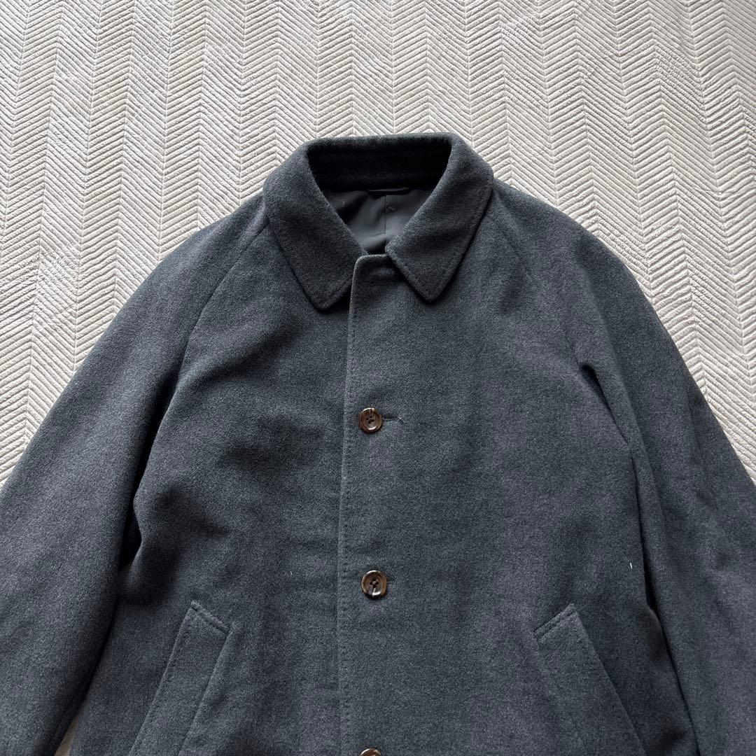 美品【アンゴラ70%】アクアスキュータム　ウールコートM　灰　膝丈　裏ロゴ総柄