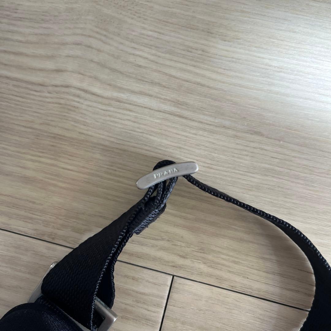 PRADA ミニ ショルダーバッグ サコッシュ