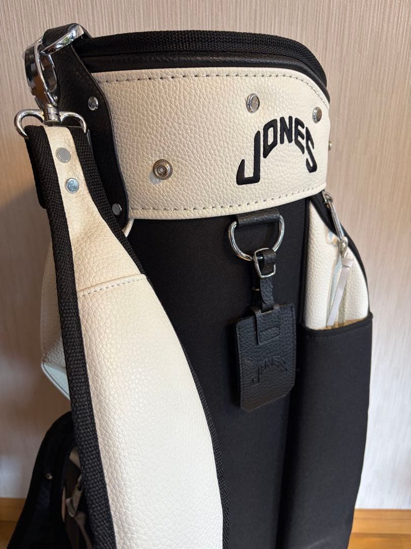 中古美品】JONES ジョーンズ キャディバッグ ブラック/ホワイト - メルカリ