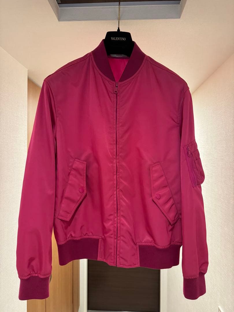 m*e様 35万 VALENTINO ヴァレンティノ MA-1 ブルゾン ボンバ