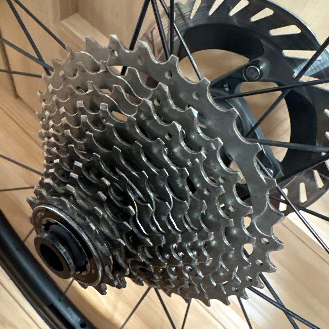 FFWDTYROリアのみ‼️超大特価‼️引取のみですよろしくお願いします引取時梱包渡