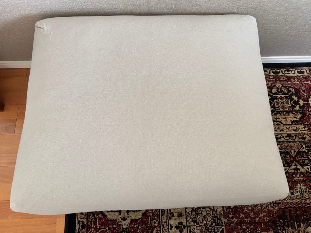 無印良品 オットマン フェザーポケットコイル 脚付き - メルカリ