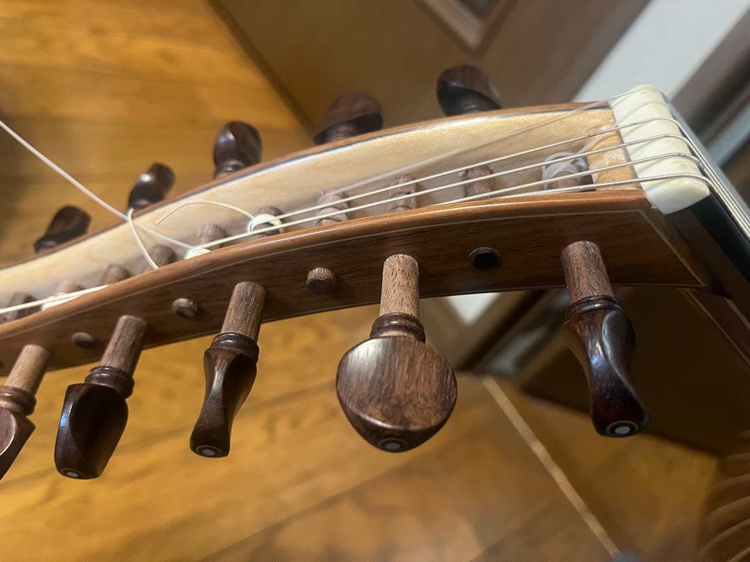 【トルコ製・ハンドメイドウード】Mustafa Copcuoglu作・ケース付き