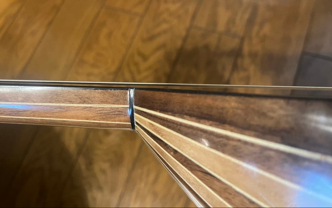 【トルコ製・ハンドメイドウード】Mustafa Copcuoglu作・ケース付き