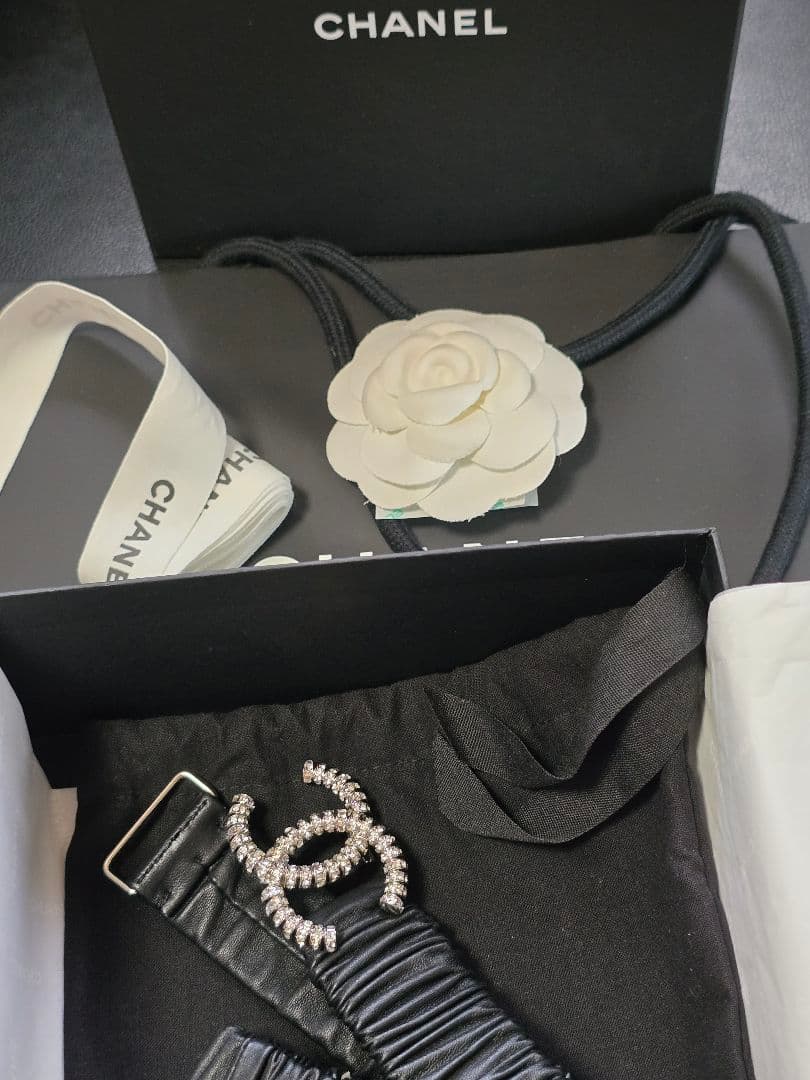 ぱんだ　CHANEL シャネル＊ゴムベルト＊ブラック＊シルバー＊新品