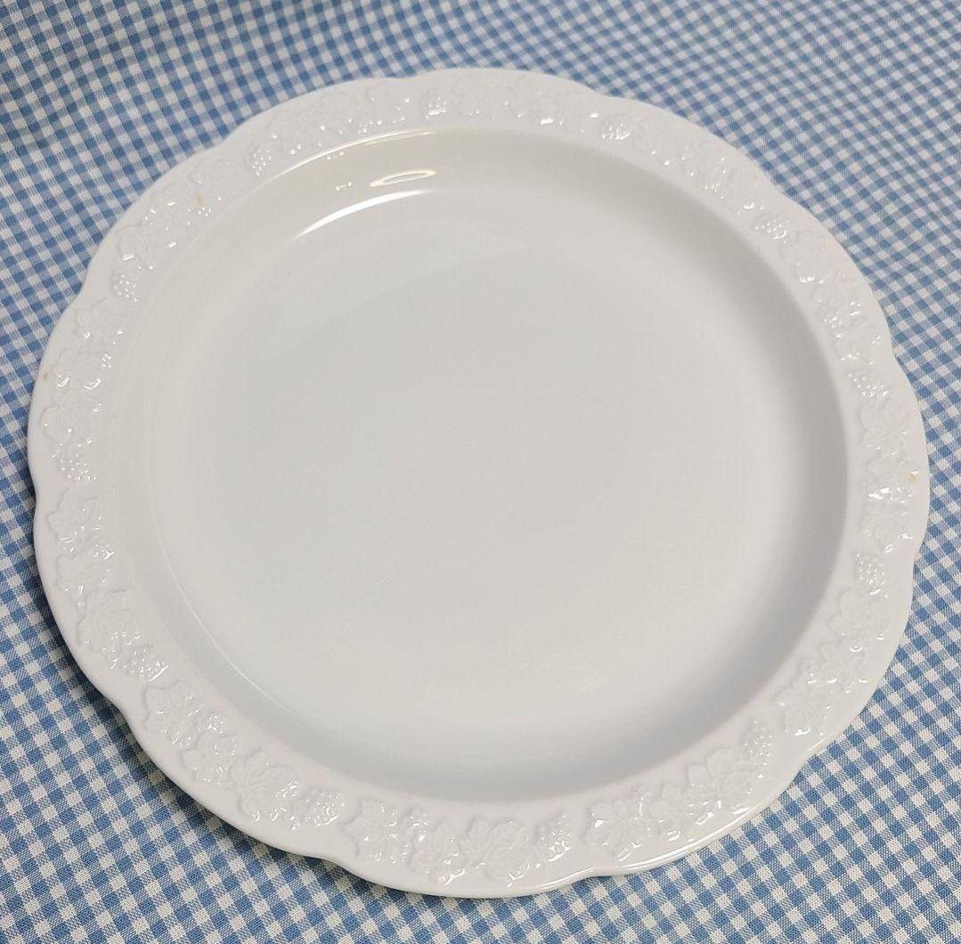 栗原はるみ 食器 葡萄レリーフペアセット 大皿&中皿&ワンプレート