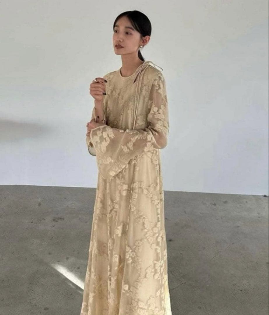 CLANE バージュフラワージャガードワンピース オケージョンドレス　クラネ