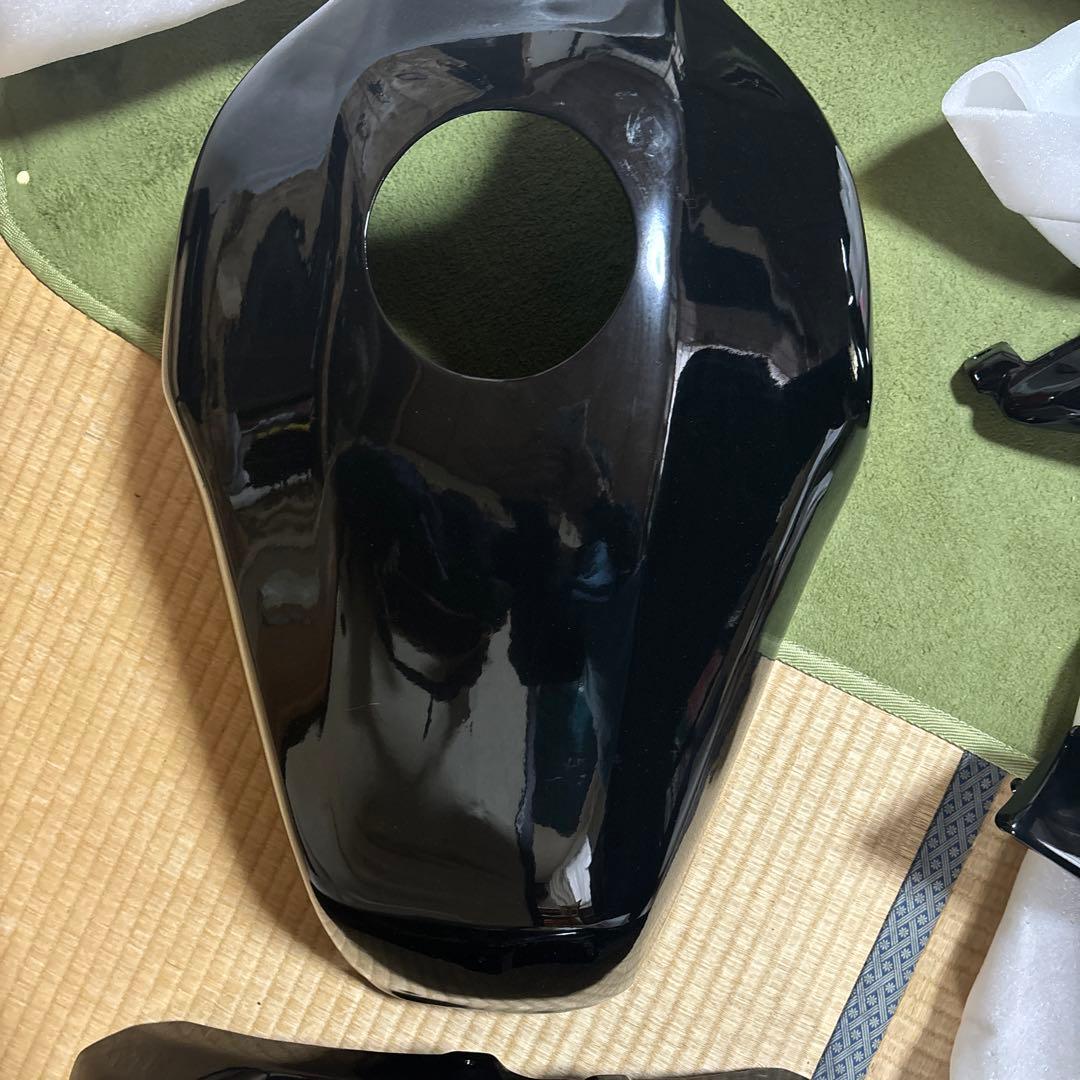 ZRX400 タンクカバー サイドカバー - メルカリ