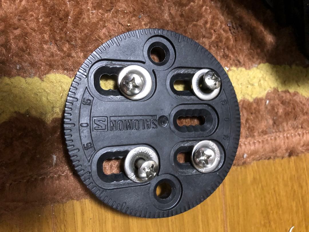 Salomon ディフェンダー　スノーボードビンディング ブラック