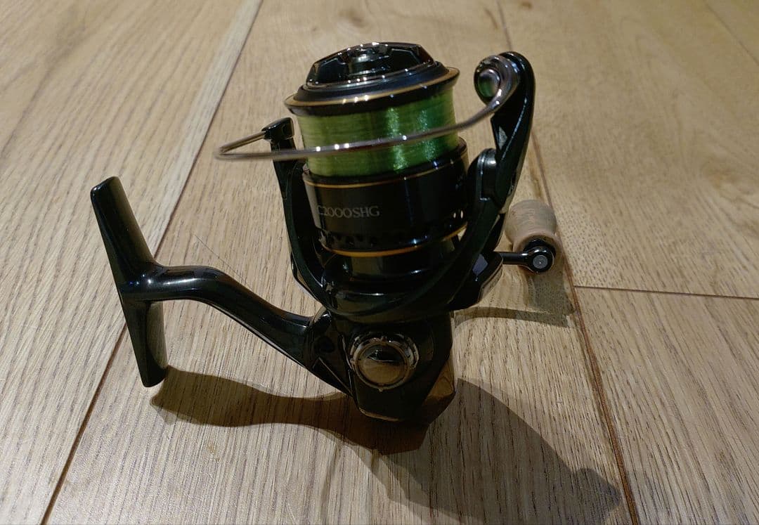 リール SHIMANO CARDIFF XR C2000SHG