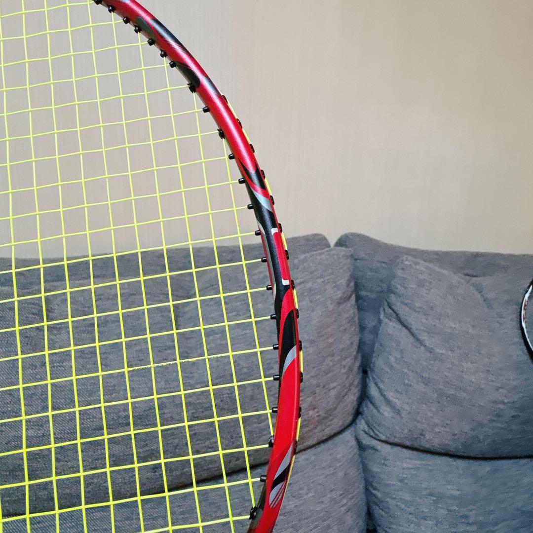 バドミントン　ラケット　ヨネックス　アークセイバー　11プロ　超人気　品薄