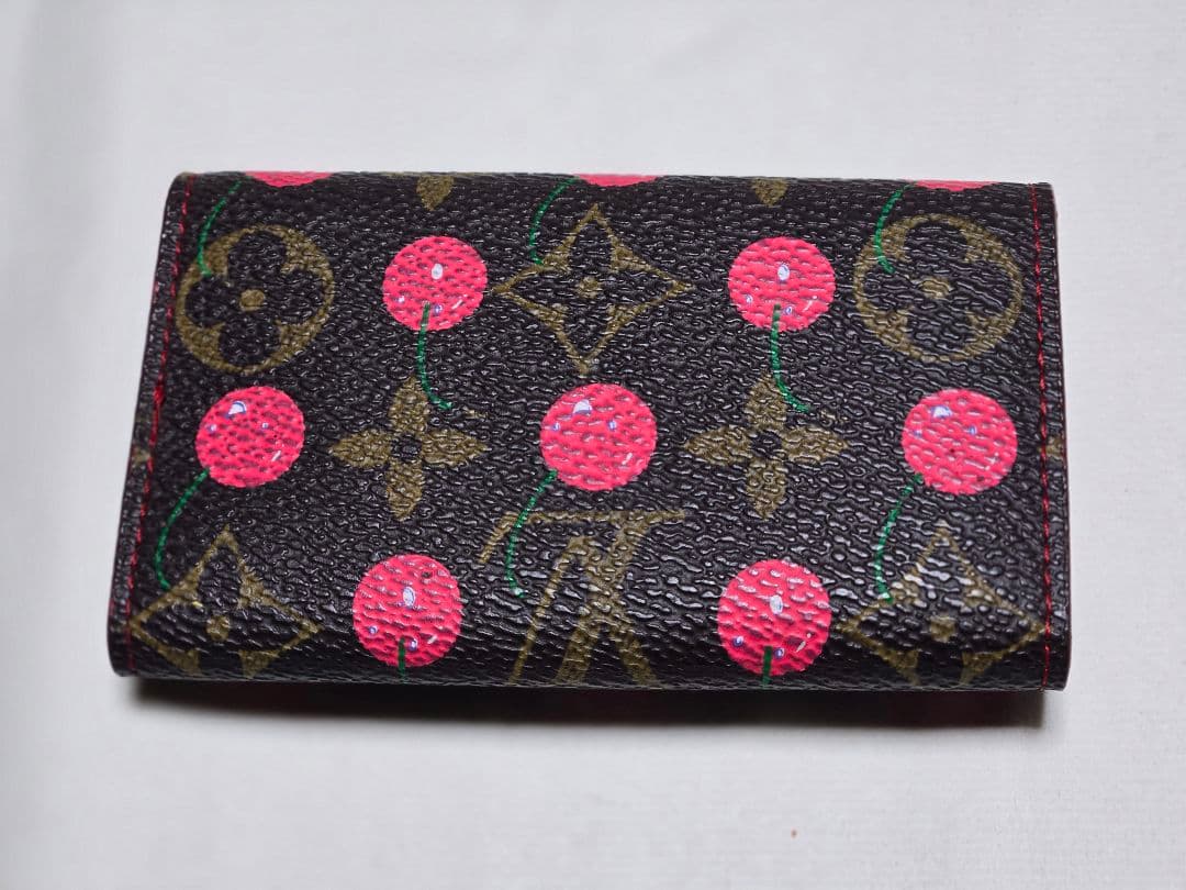 市丸さま専用Louis Vuitton 村上隆 チェリー 6連キーケース 廃盤