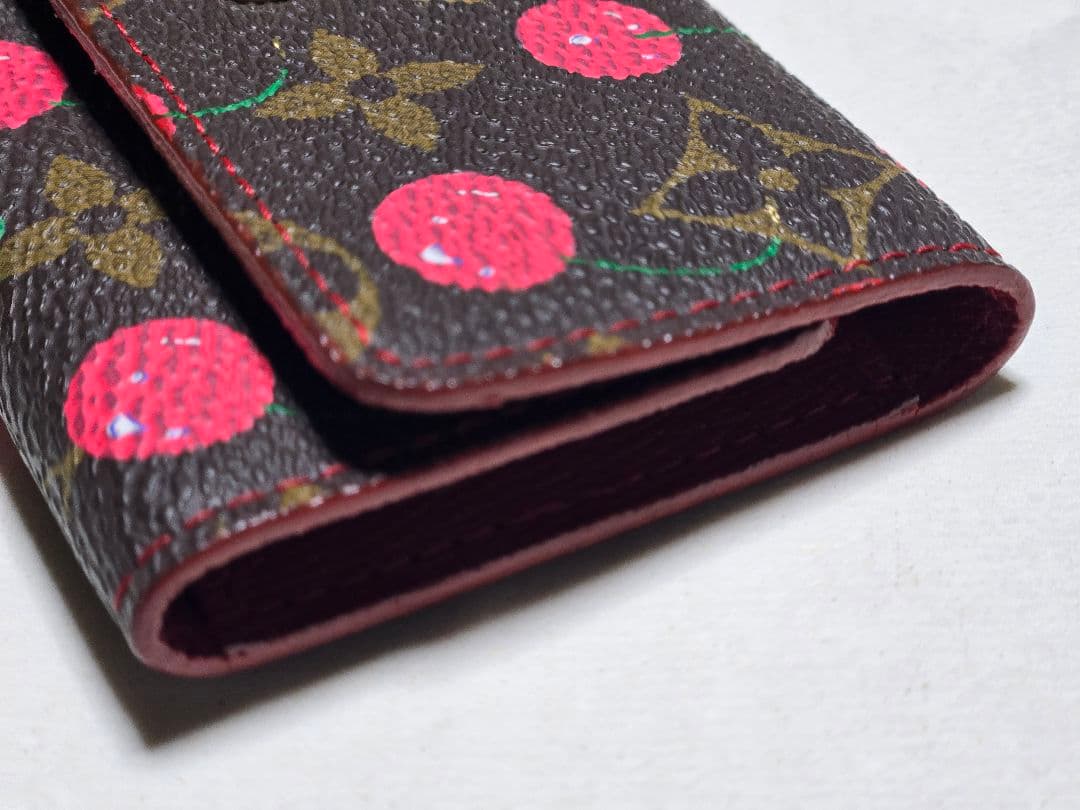 市丸さま専用Louis Vuitton 村上隆 チェリー 6連キーケース 廃盤