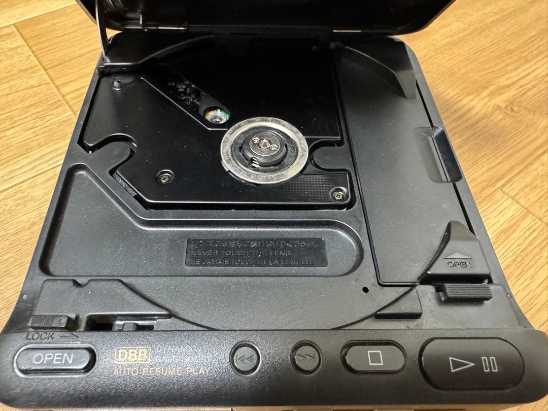SONY D-22 ポータブルCDプレーヤー　ディスクマン